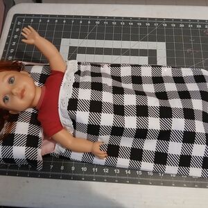 Checkered Doll Blanket Set